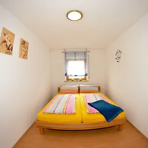 Ferienwohnung Stettfeld Stettfeld
